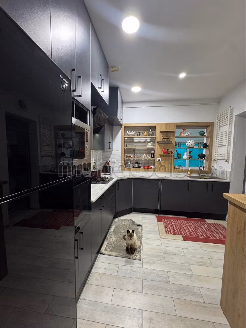Triplex with private elevator and swimming pool