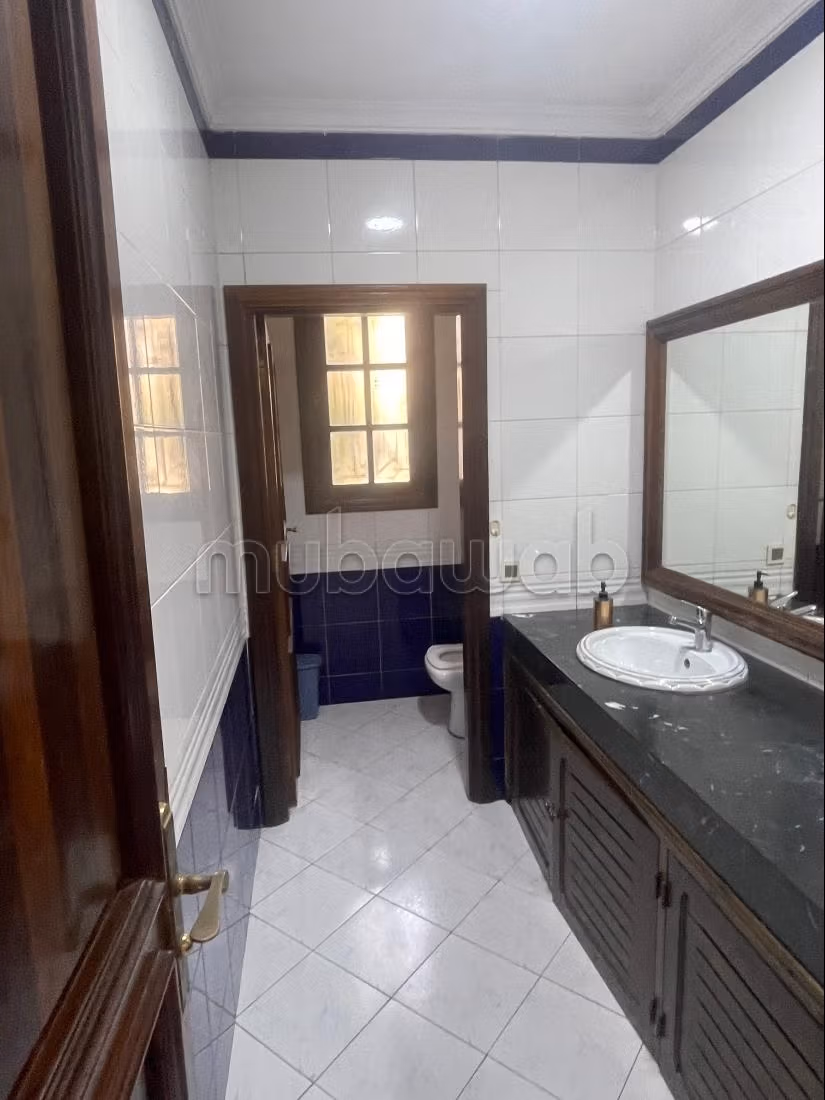 Magnificent villa for rent in Lissasfa. 4 beautiful rooms. Storage unit