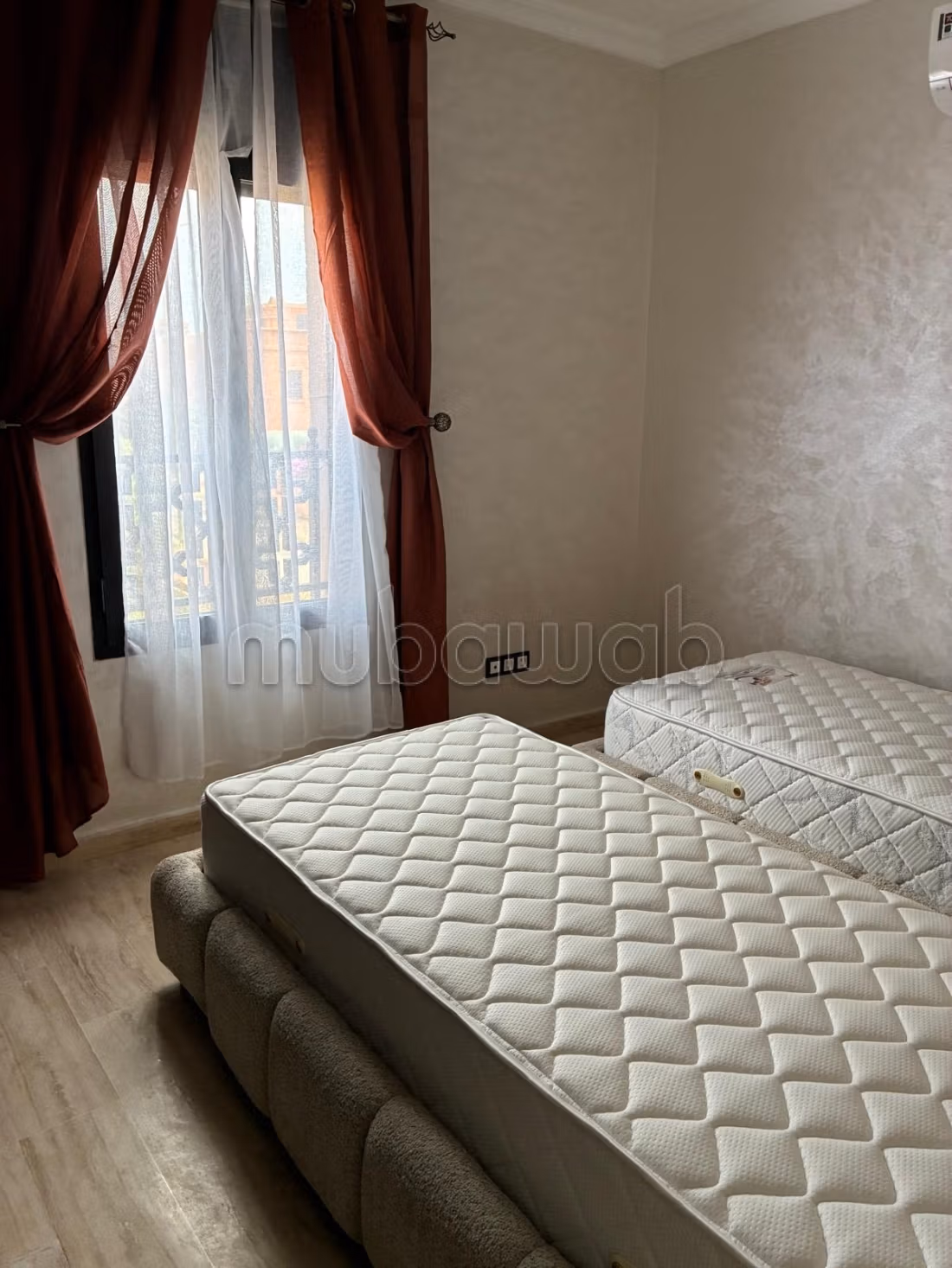 En venta casa con piscina