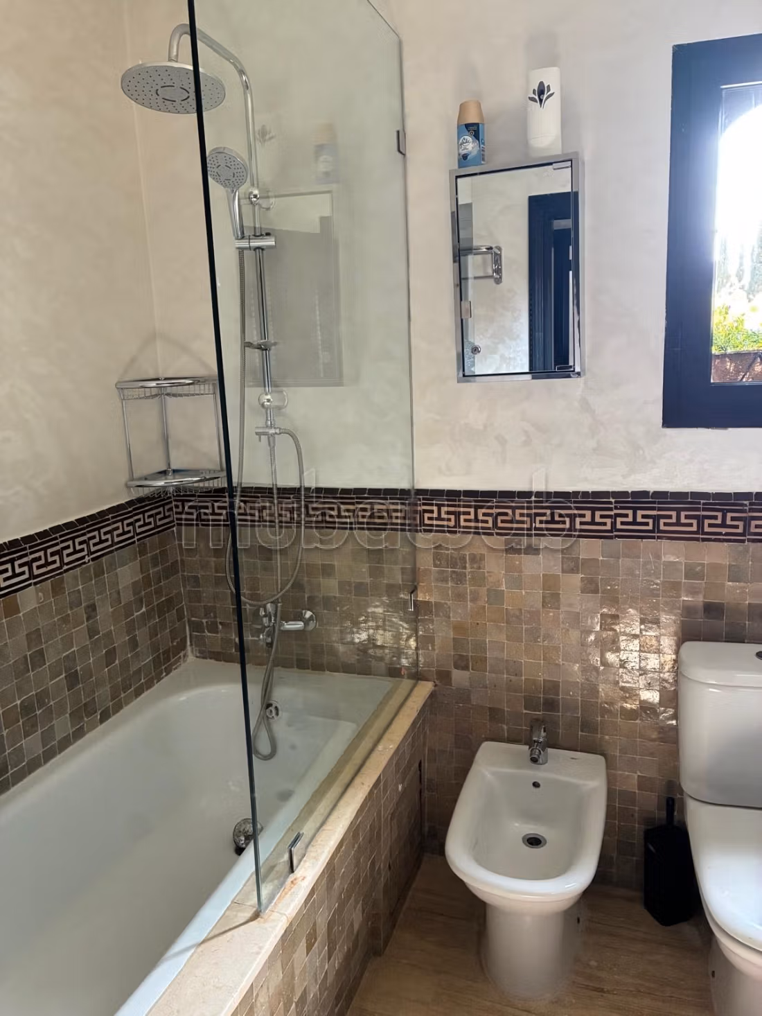 En venta casa con piscina