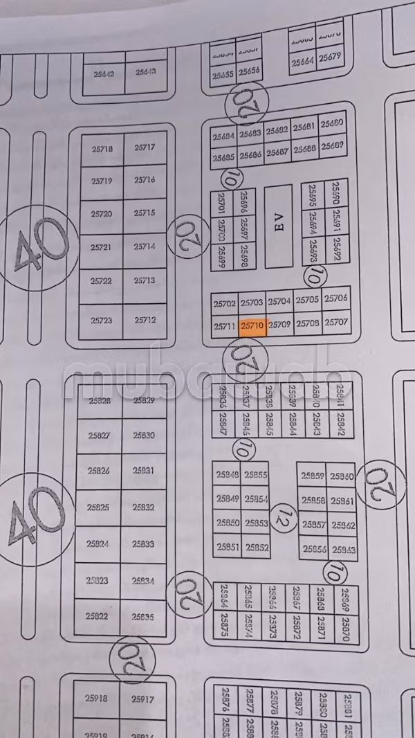 Terrain en vente à Ryad Dakhla. 
Surface de 120 m²