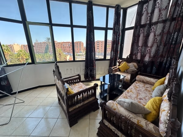 A vendre 90 m² sans vis à vis – bd moulay abdulah secteur gueliz menara