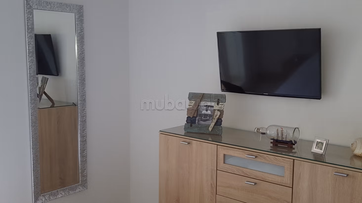 Exclusive Apartment at Amwej Residence