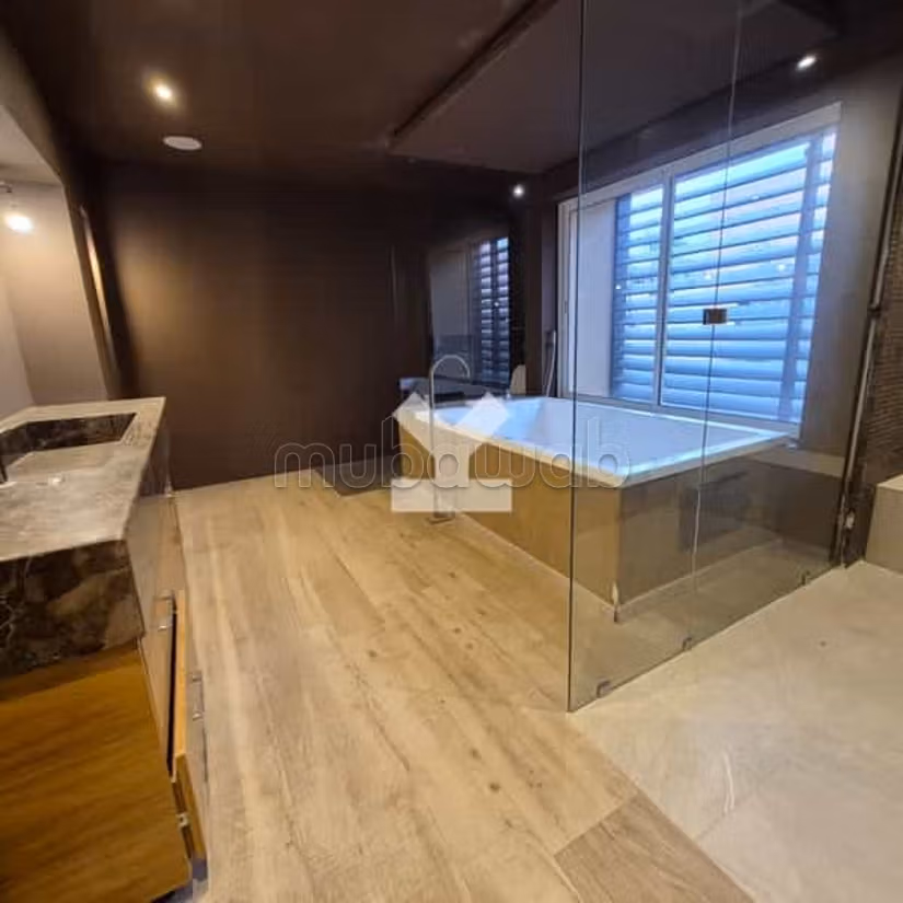 Villa en Venta de 545.0 m² en Marrakech, Al Maaden Ain Slim