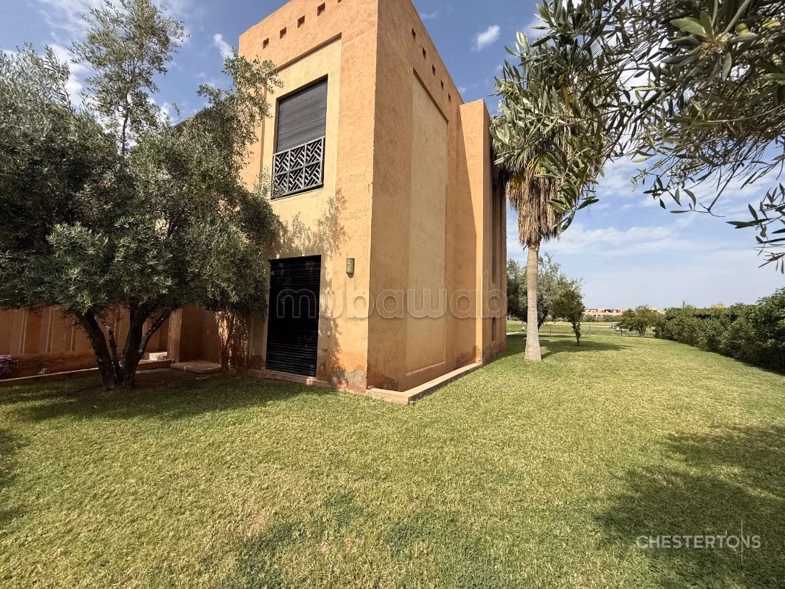 High-standing semi-detached villa with pool on Route de l'Ourika