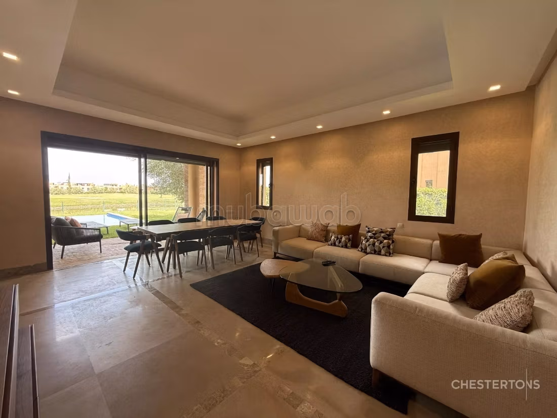 High-standing semi-detached villa with pool on Route de l'Ourika