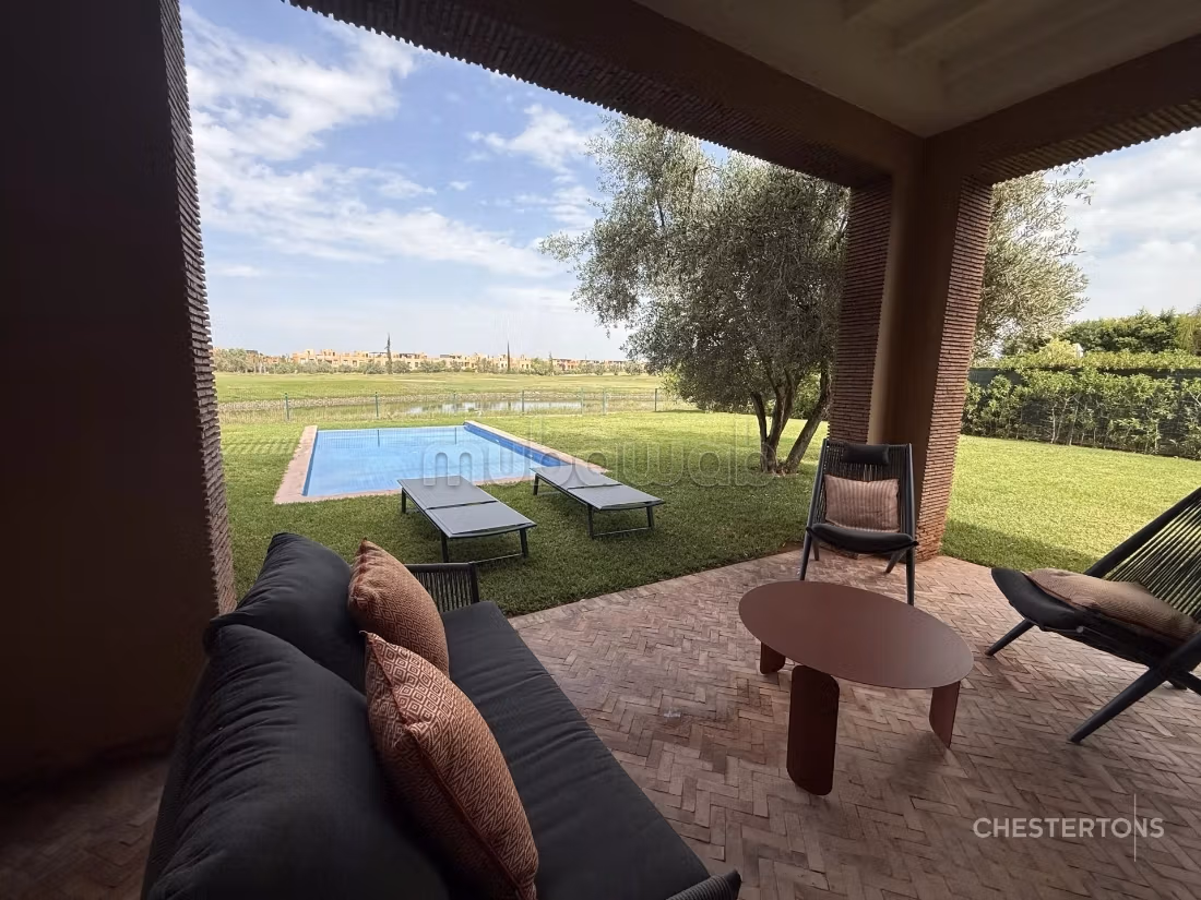 High-standing semi-detached villa with pool on Route de l'Ourika