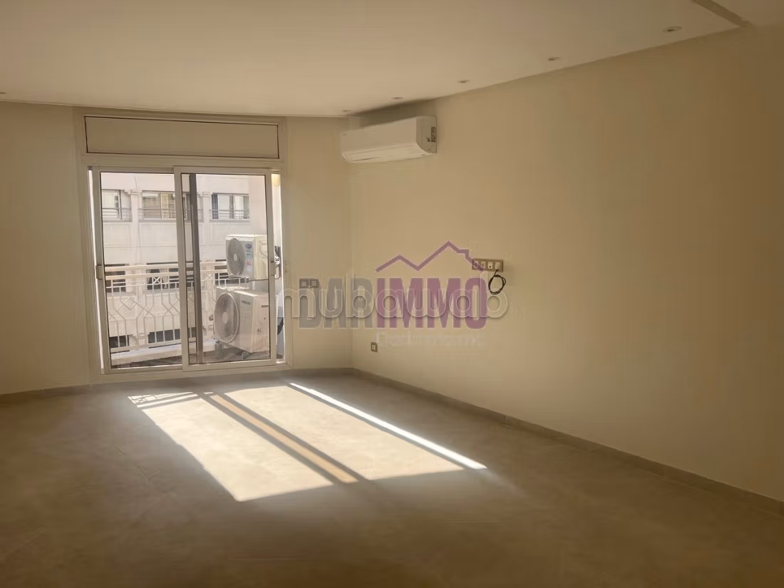 Bel appartement en location bien situé dans le haut Agdal