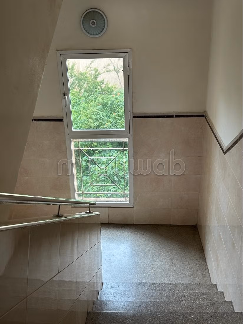Appartement 90 m² à Hay El Menzah — 2