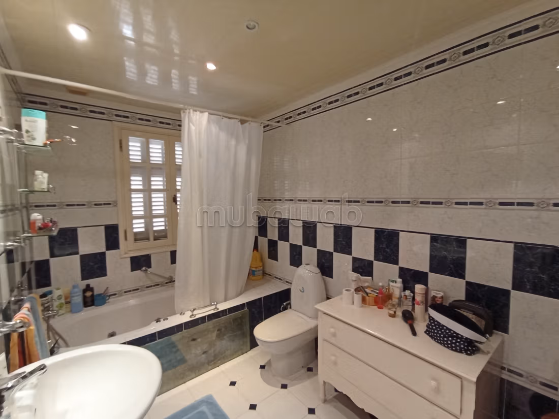 Villa plain pied de 500m² à Hammamet Nord