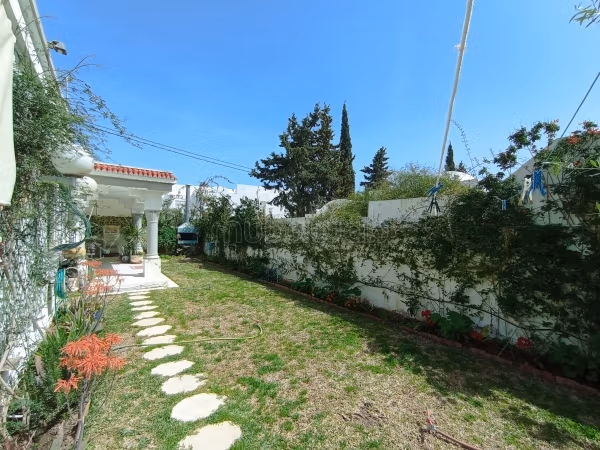 Villa plain pied de 500m² à Hammamet Nord