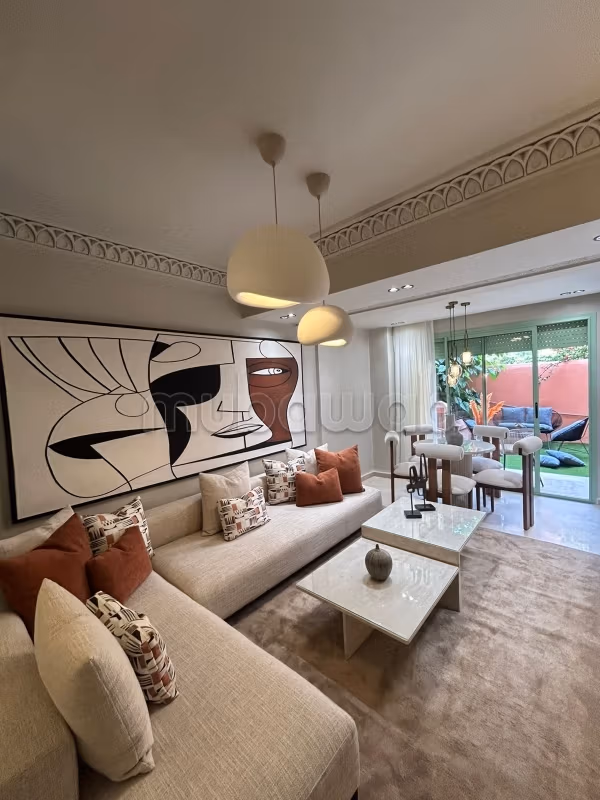 Joli Appartement en location à l'hivernage Marrakech. Surface de 100 m². Bien meublé