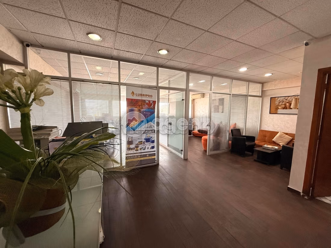 Oficina en venta 105 m² La Gironde Casablanca