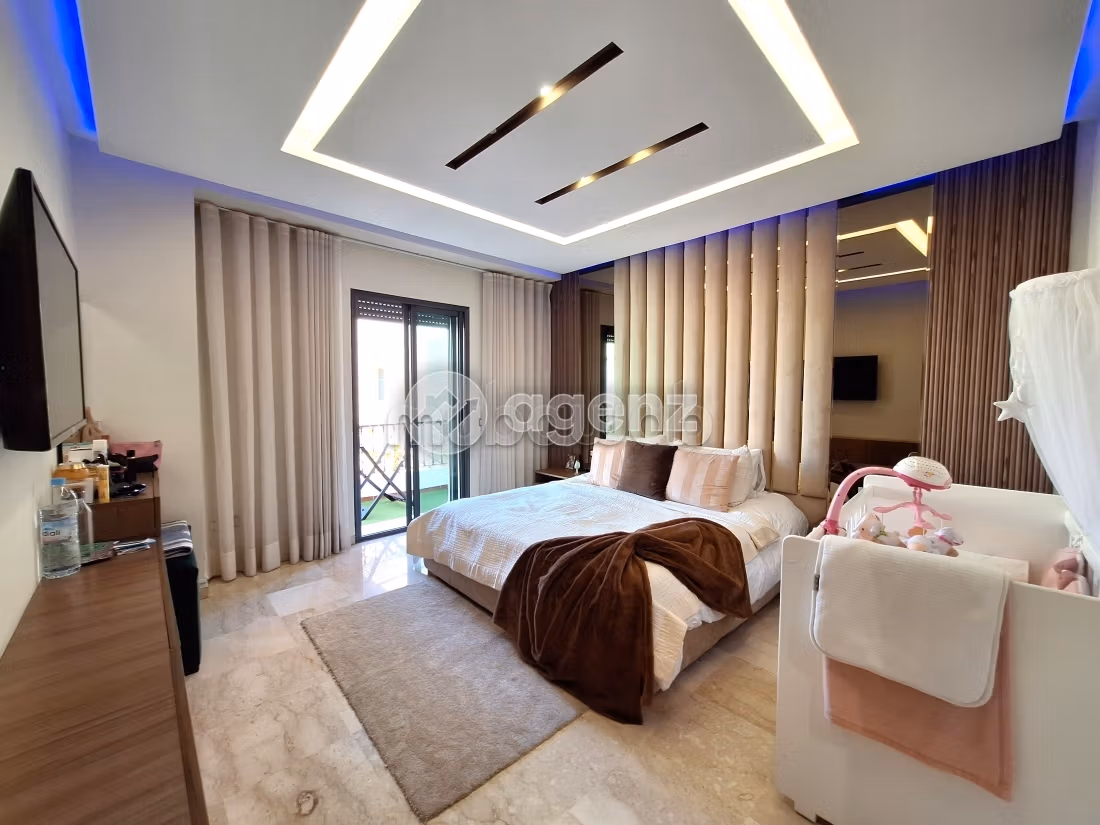 Duplex à vendre 183 m², 3 chambres Palmier Casablanca — 2