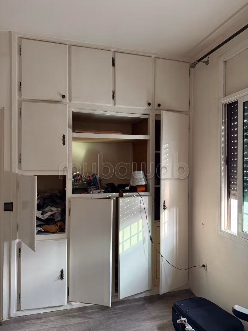 Appartement à louer à chabab Aïn Sebaâ. 2 pièces confortables. Salon Marocain — 5