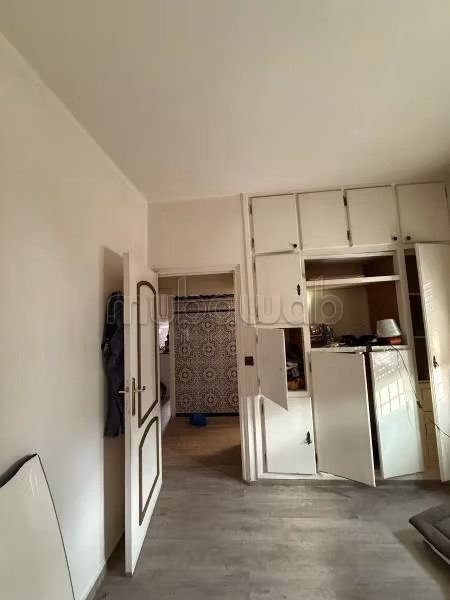 Appartement à louer à chabab Aïn Sebaâ. 2 pièces confortables. Salon Marocain