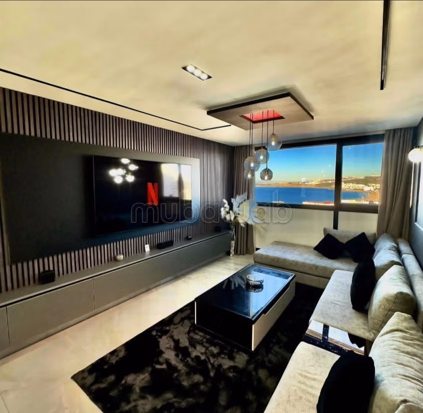Vend appartement à De La Plage. 3 belles chambres. Ascenseur et stationnement