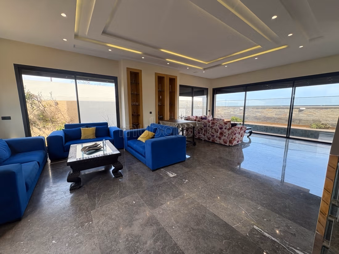 Villa de 4 chambres meublée pieds dans l’eau