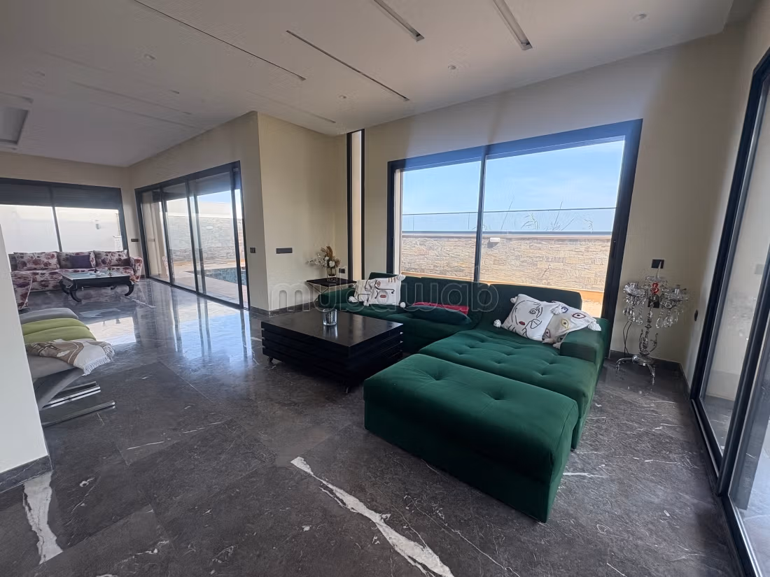 Villa de 4 chambres meublée pieds dans l’eau