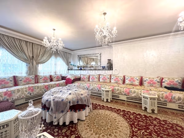 Apartamento de 132m2 en el barrio Mers Sultan