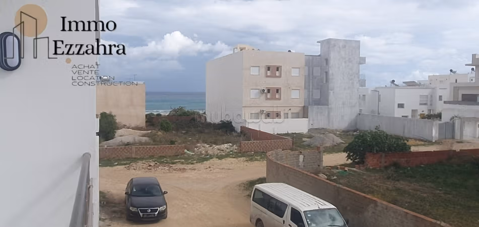Des S2 a vendre avec ascenseur à Ezzahra kelibia