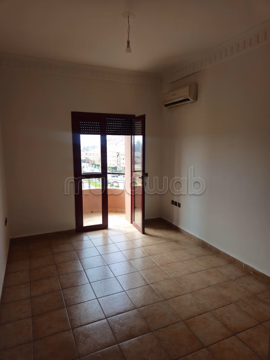 Louez cet appartement vide à Guéliz.
3 chambres — 3