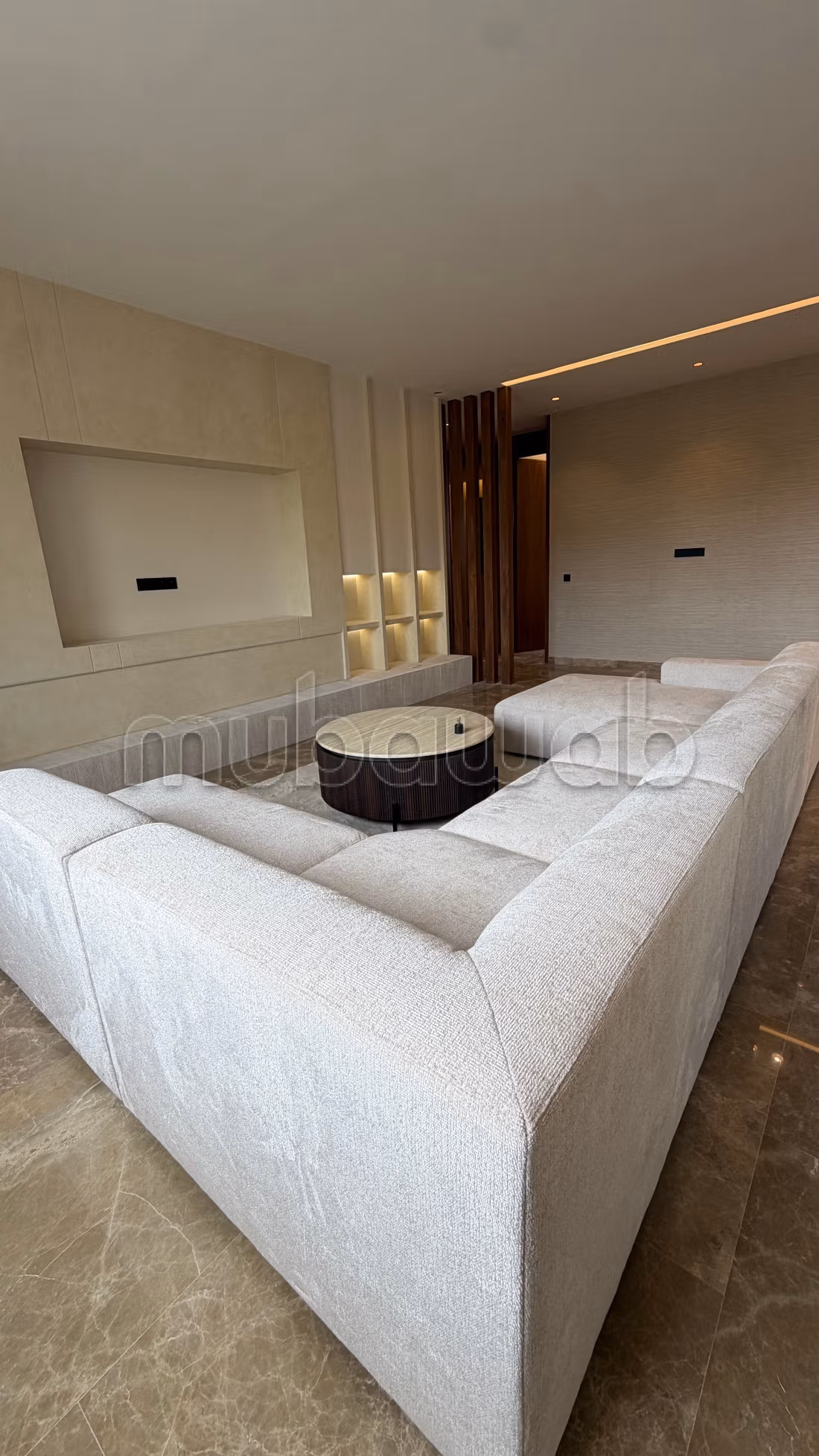 A LOUER: Appartement neuf Haut Standing avec piscine à Boubana — 5