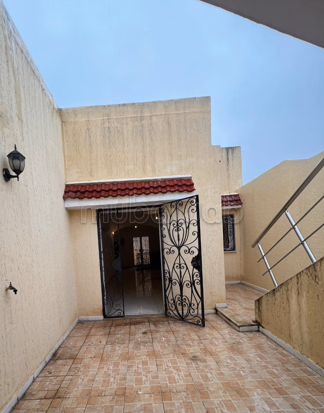 Duplex 329 m² in vendita a Bizerte Menzel Jelil