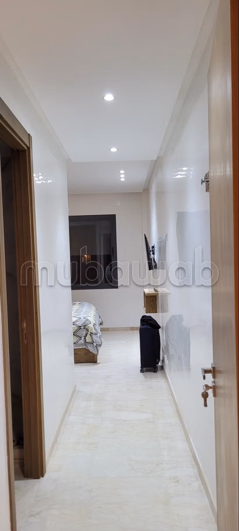 Appartement entièrement meublé à louer longue durée