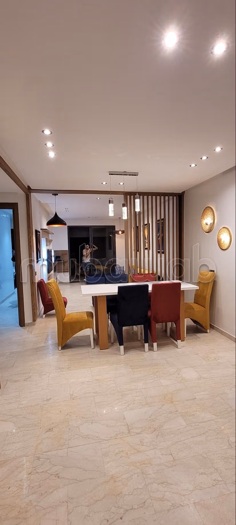 Appartement entièrement meublé à louer longue durée