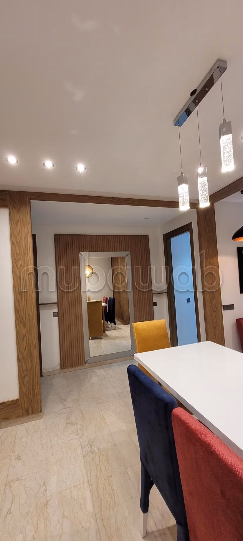 Appartement entièrement meublé à louer longue durée