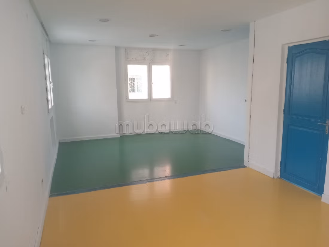 Selling a villa in El Omrane Franceville