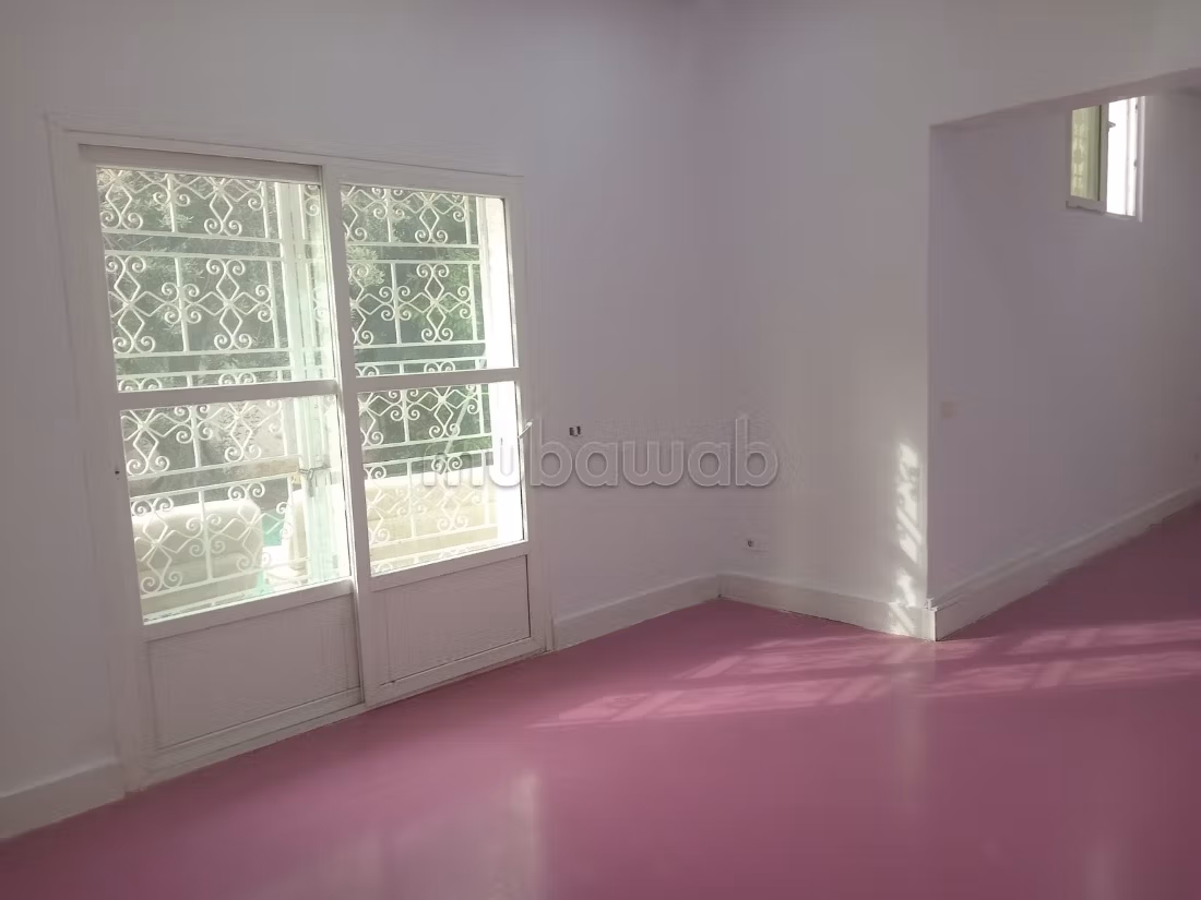Selling a villa in El Omrane Franceville