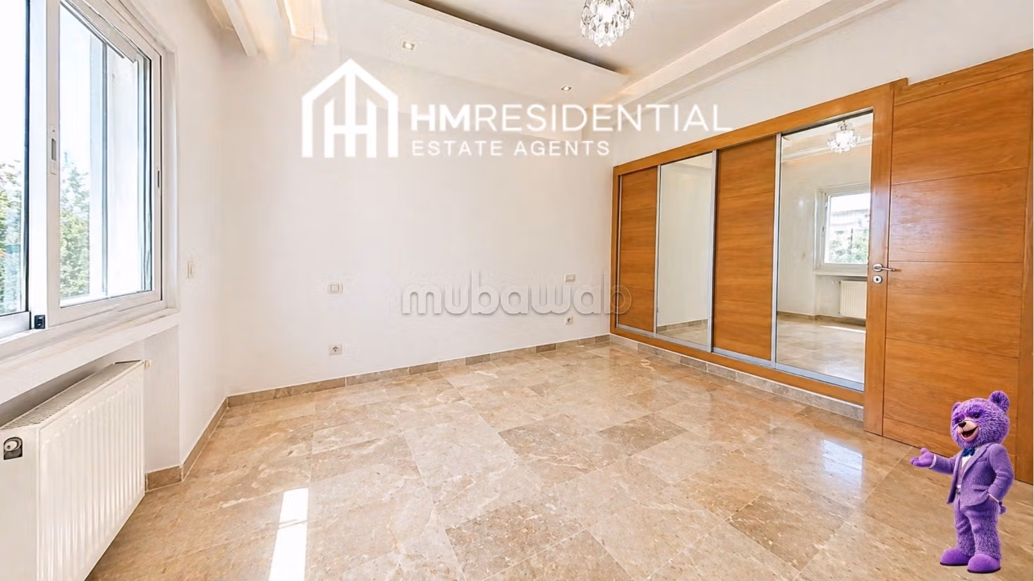 Triplex in residence with parking - Empty rental