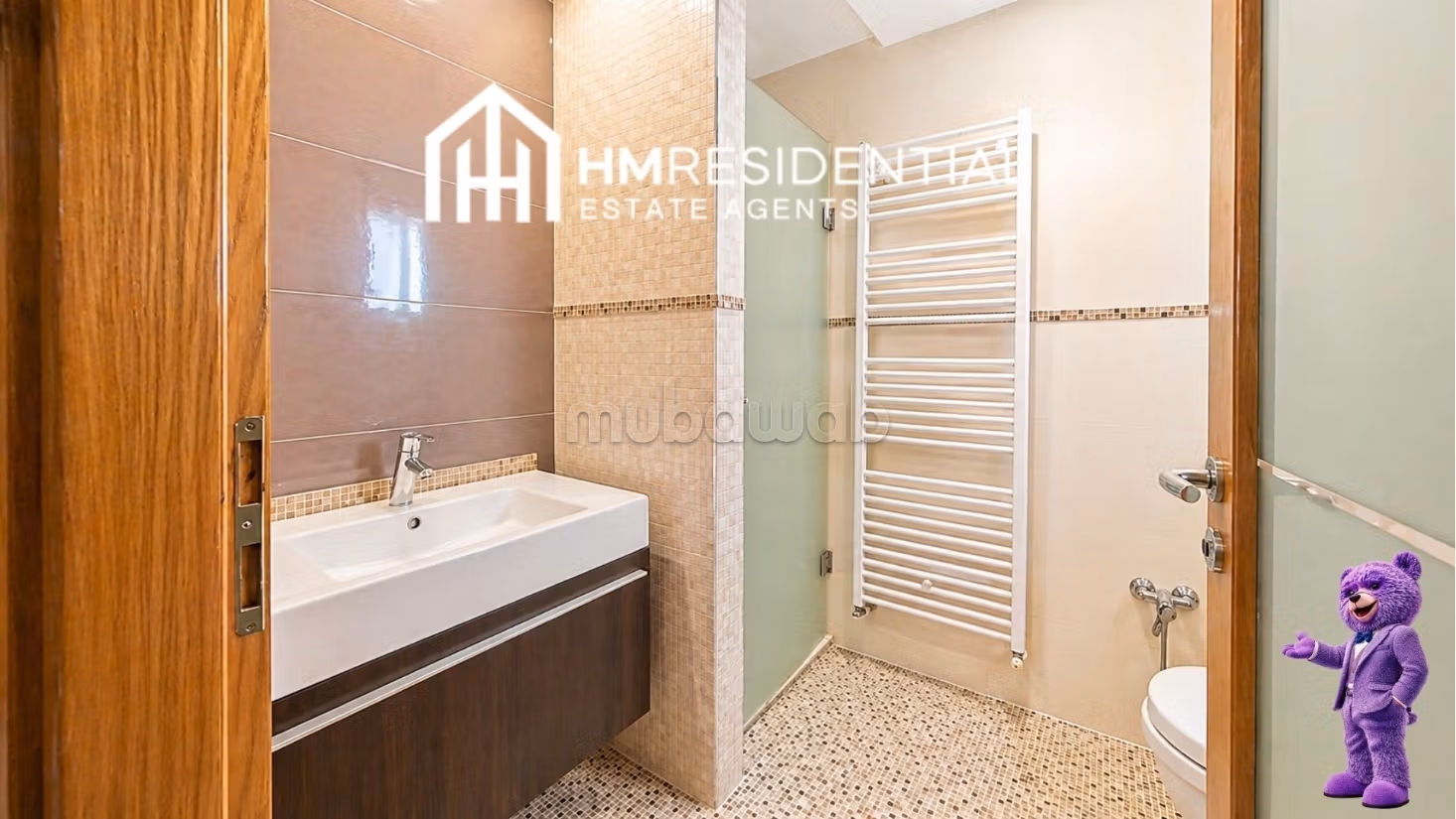 Triplex in residence with parking - Empty rental
