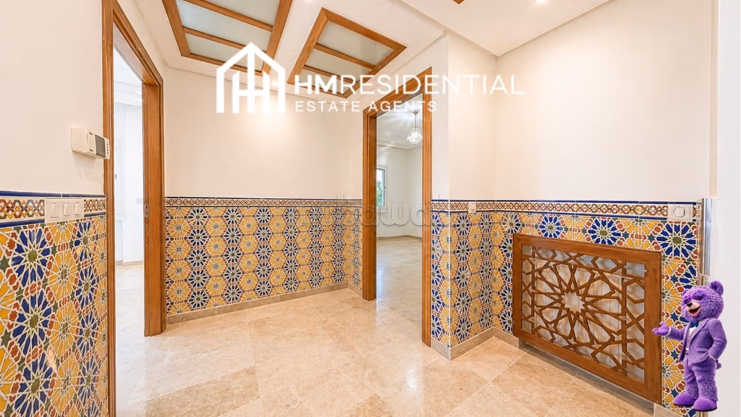Triplex in residence with parking - Empty rental