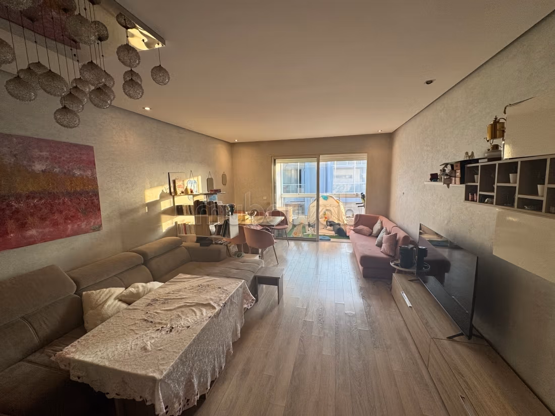 Appartement à vendre à Ville Verte. 1 Pièce