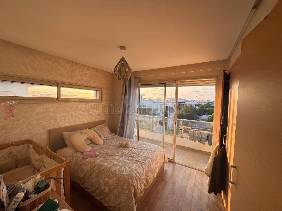 Appartement à vendre à Ville Verte. 1 Pièce — 5