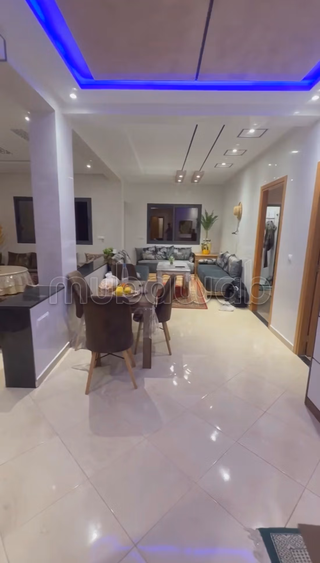 Appartement à louer à Ain Aouda. Superficie 120 m². Salon Marocain, sécurité