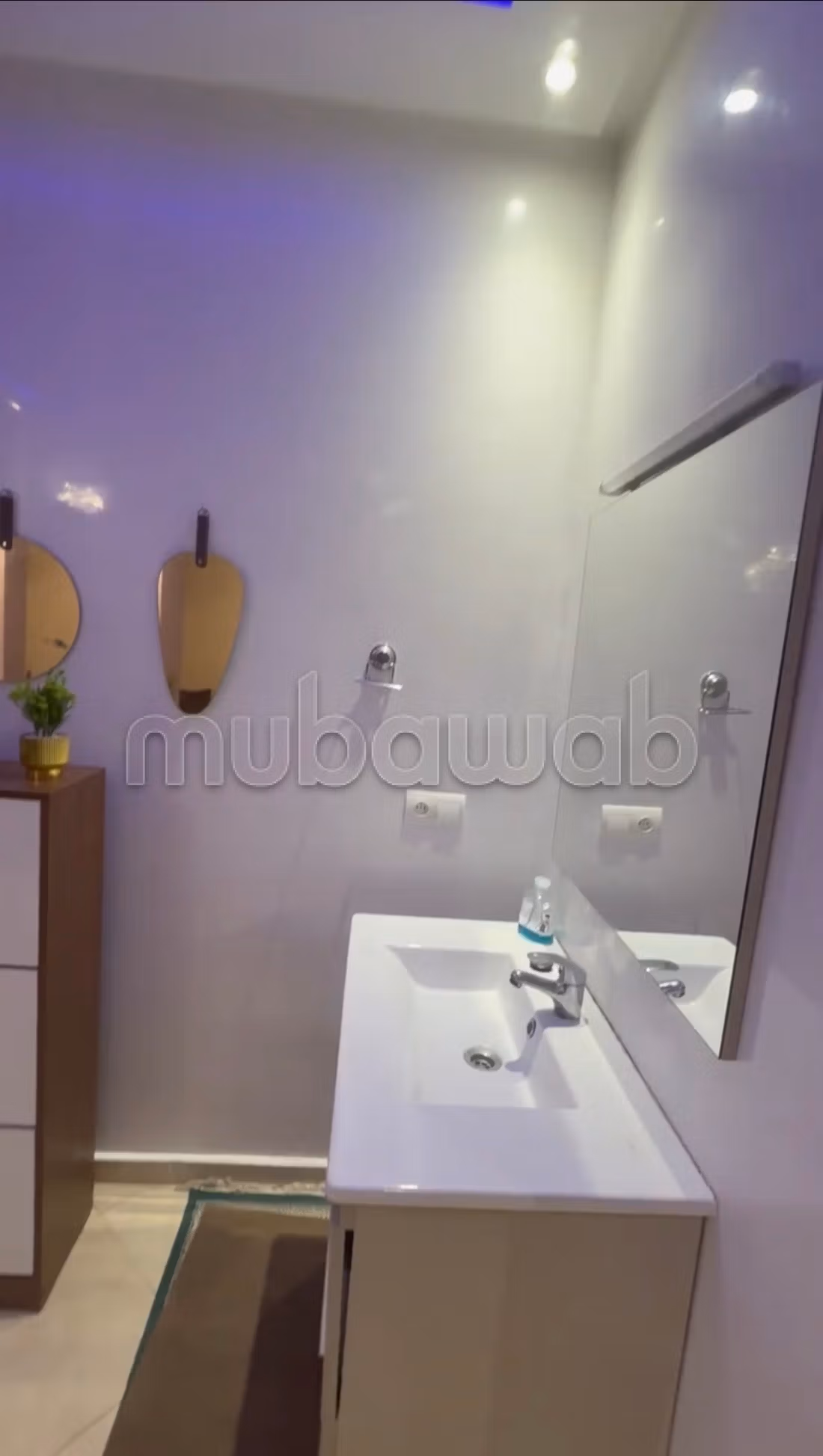 Appartement à louer à Ain Aouda. Superficie 120 m². Salon Marocain, sécurité
