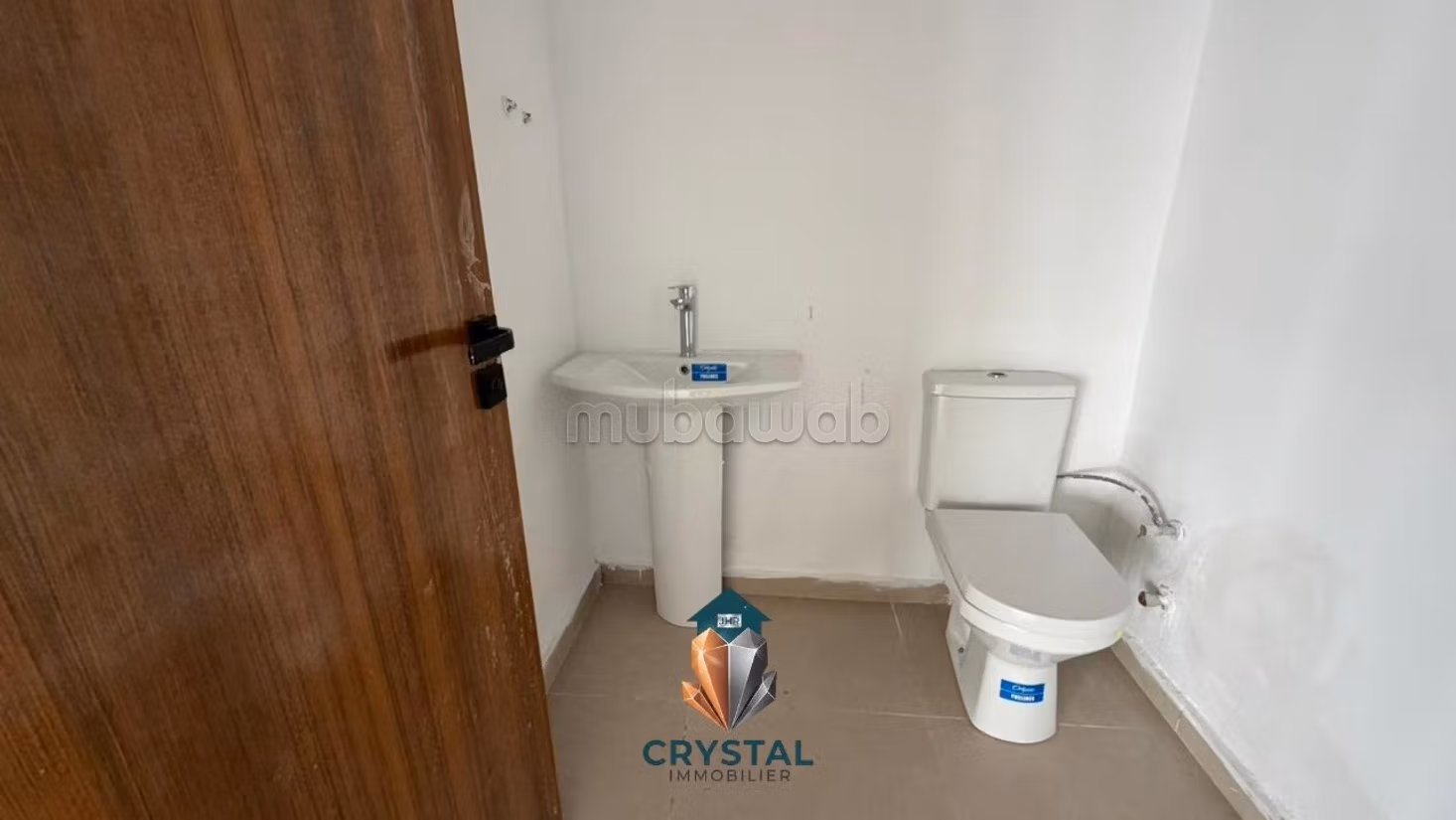 Bureau neuf à louer 
Les Orangers 
Casablanca