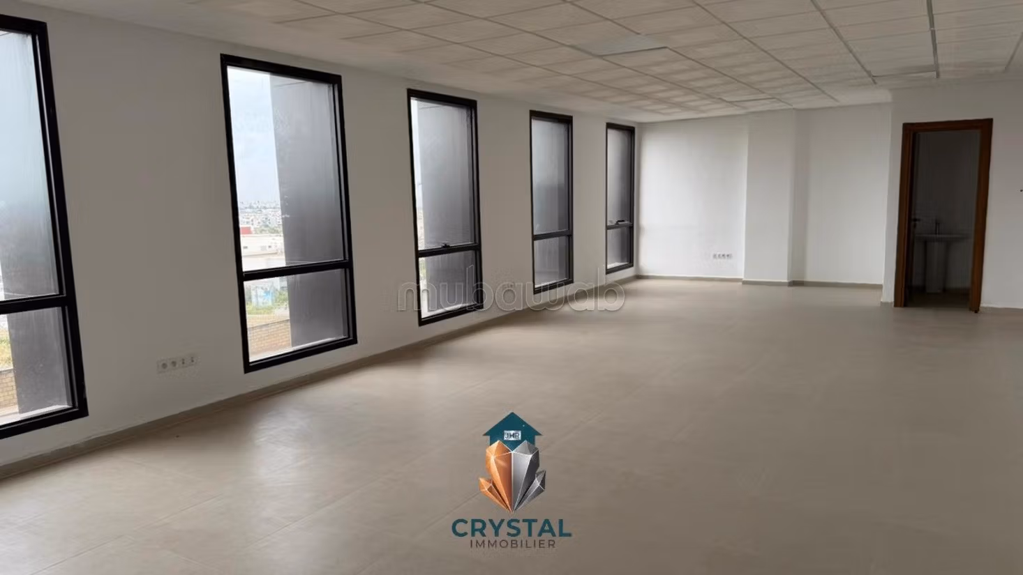 Bureau neuf à louer 
Les Orangers 
Casablanca