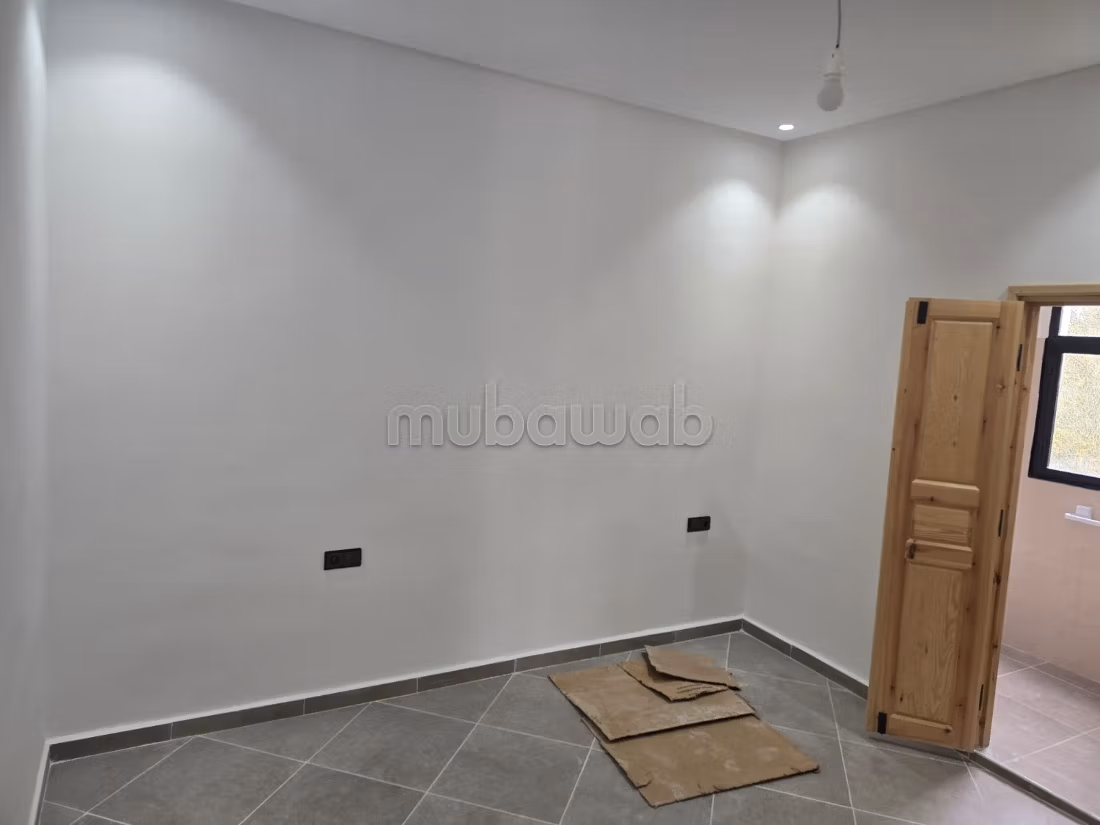 Villa con 3 camere da letto e giardino su 1500 m²