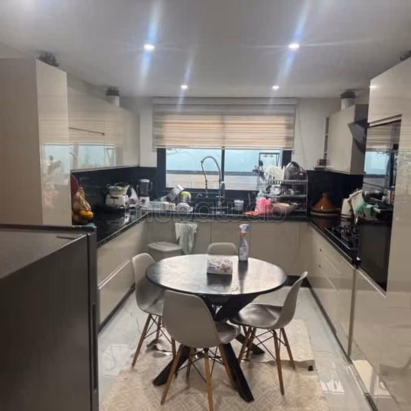 Appartement Te Koop van 309.0 m² in Bouskoura, Bouskoura