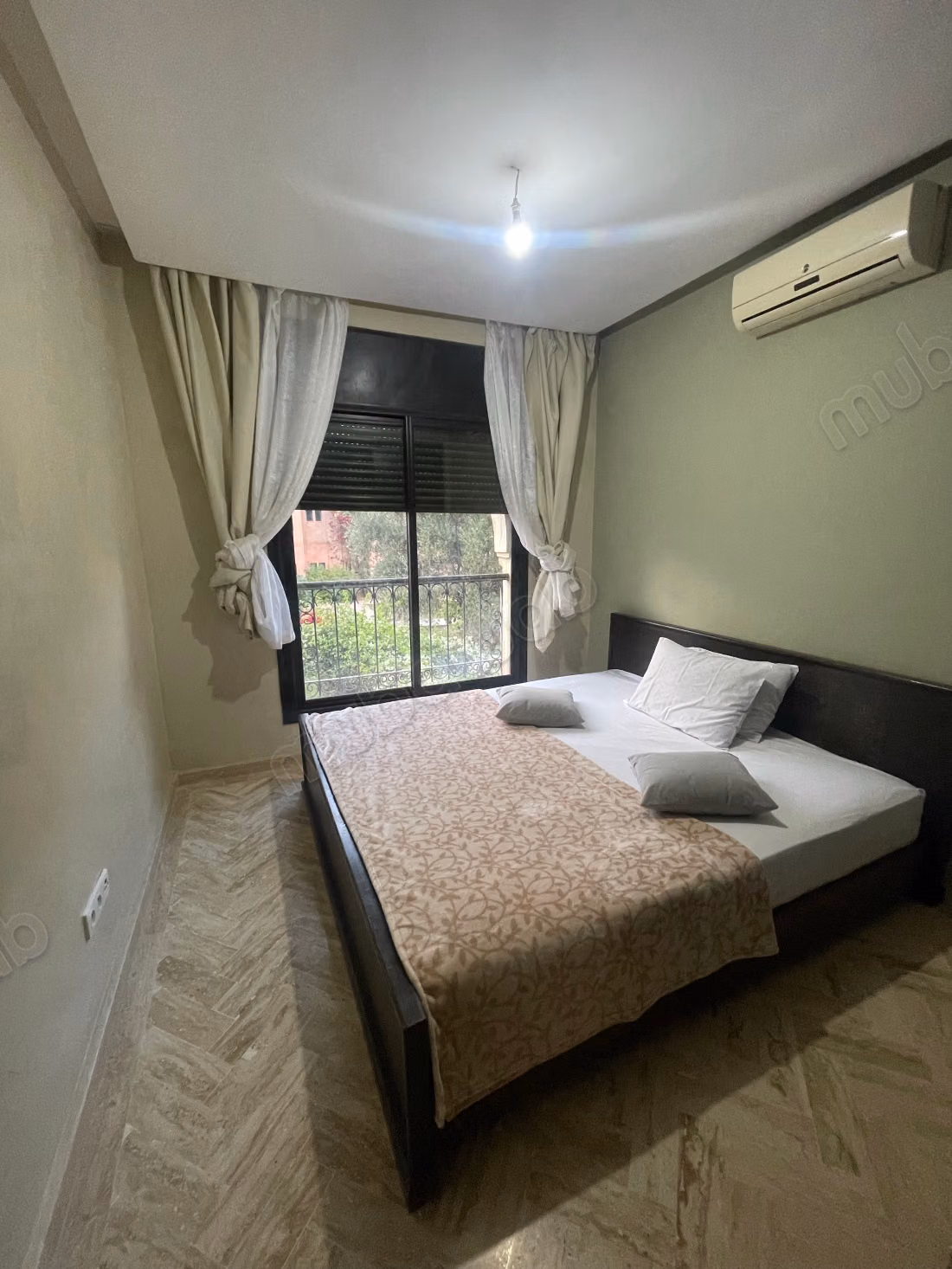 Appartement 2 chambres rooftop privée à vendre