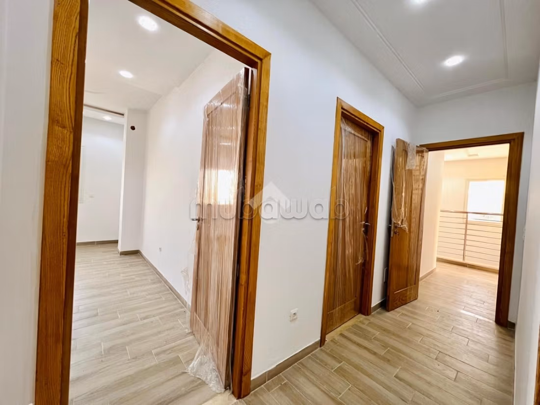 Etage de villa en location