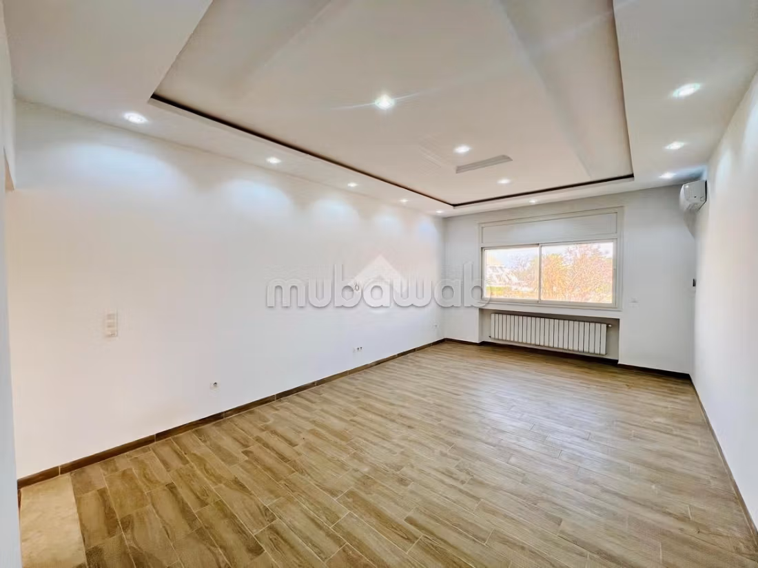 Etage de villa en location