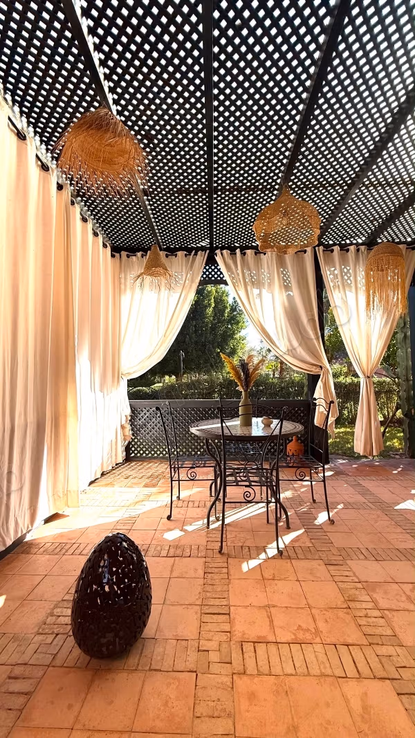 À vendre – Magnifique appartement chic et moderne entièrement meublé à atlas golf