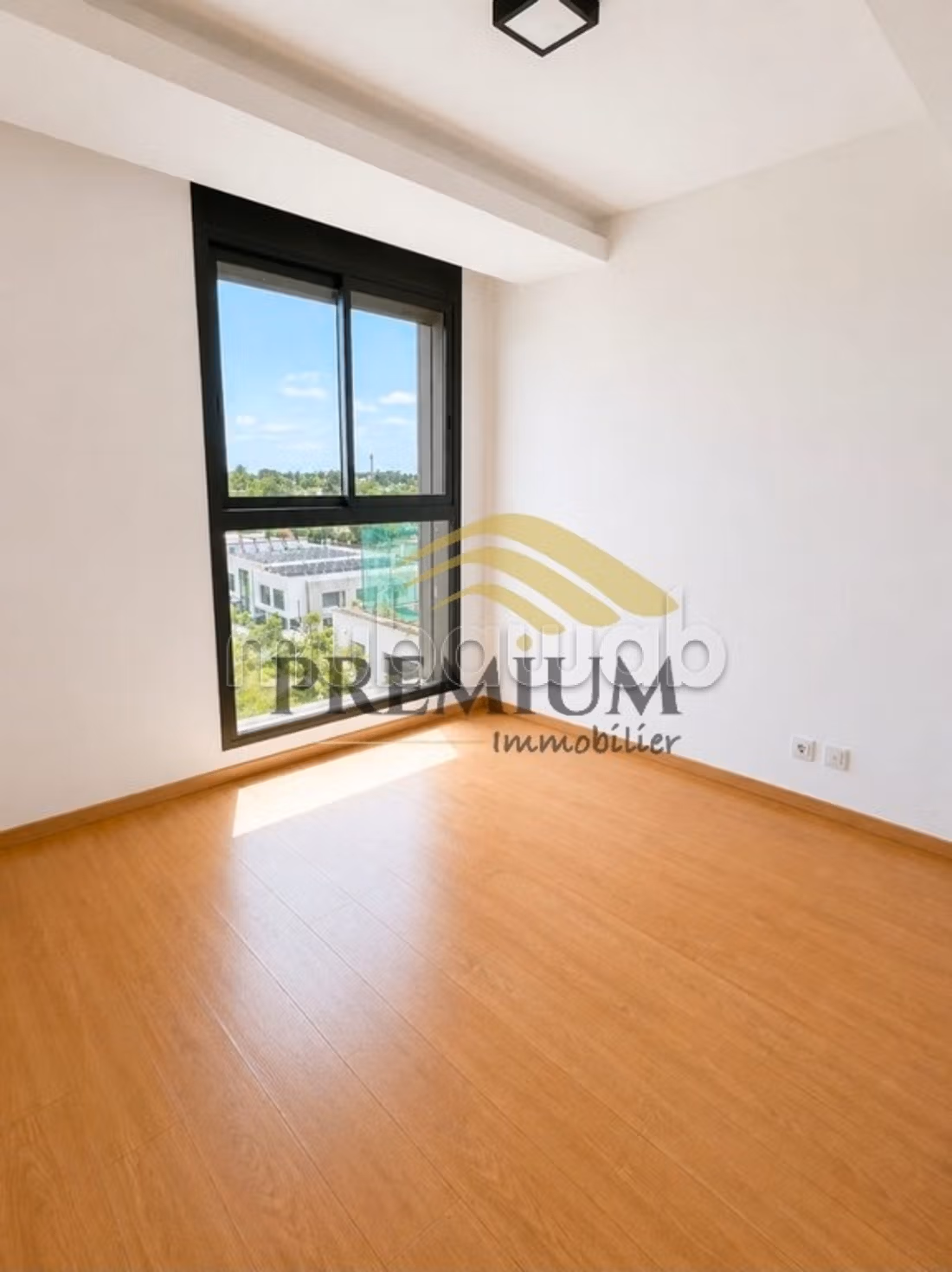 Bel appärtement avec terrasse
