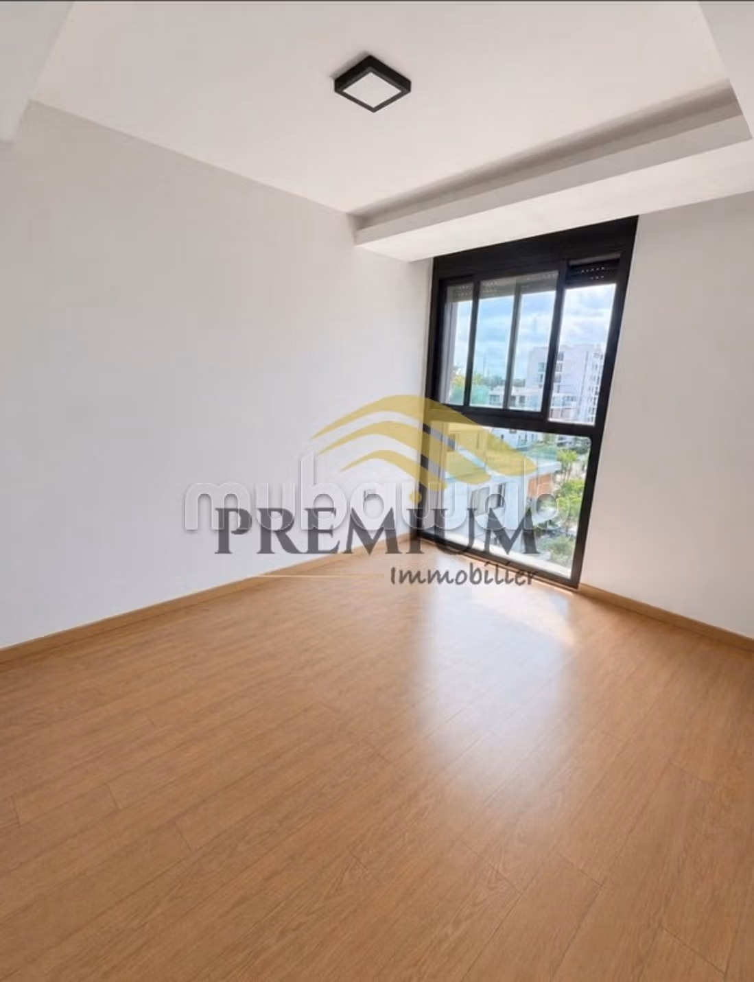 Bel appärtement avec terrasse